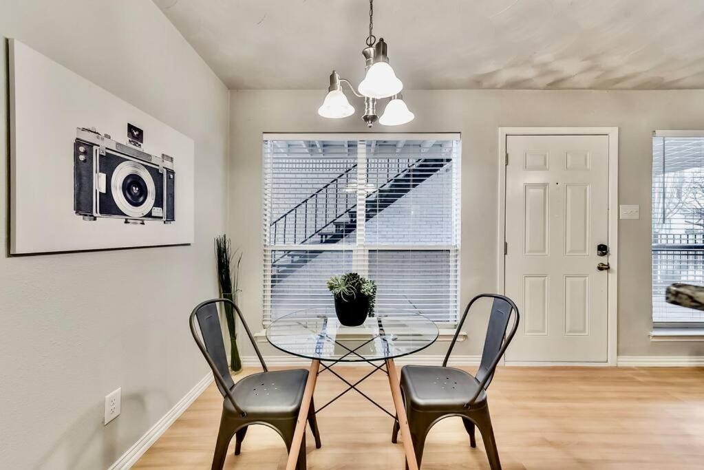 Dallas Boutique Flat + Arboretum Tickets Included Εξωτερικό φωτογραφία